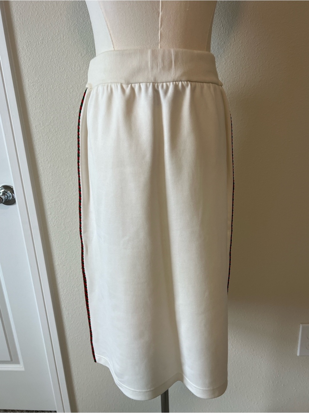 Gucci White Midi Pencil Skirt Web Stripe Logo Drawstring Size Small - Picture 5 of 10